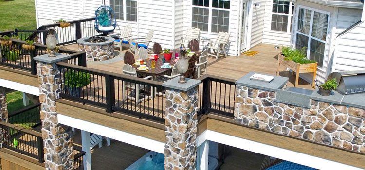 Custom Deck Design Contractors in Toluca Lake, CA